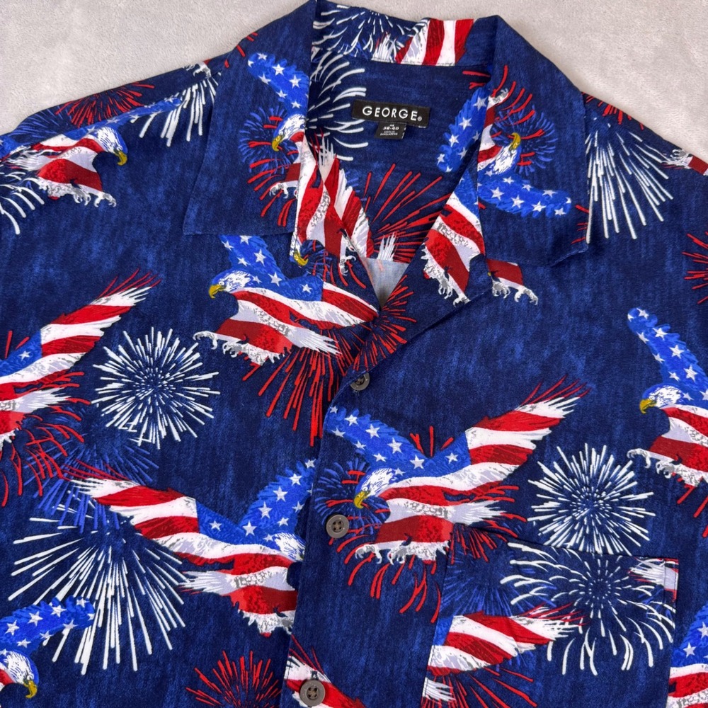 George Mens Patriotic Eagle Fireworks Rayon‎ Button Up Shirt Blue M 38-40